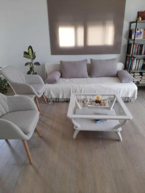 Voula flat